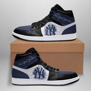 New York Yankees Jordan Sneakers MR46