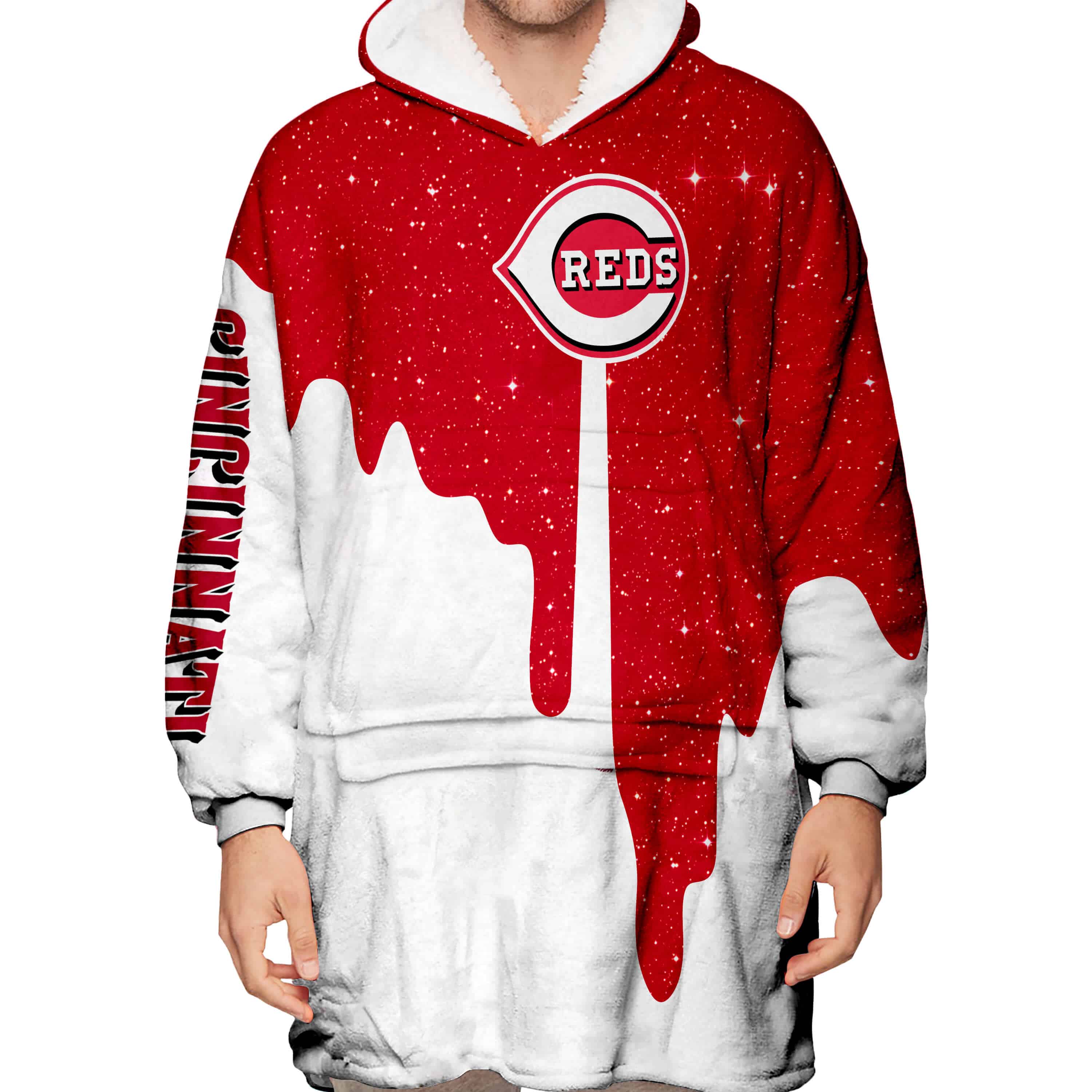 Limited Edition - Custom Name - Cincinnati Reds - Oodie Blanket - Image 4