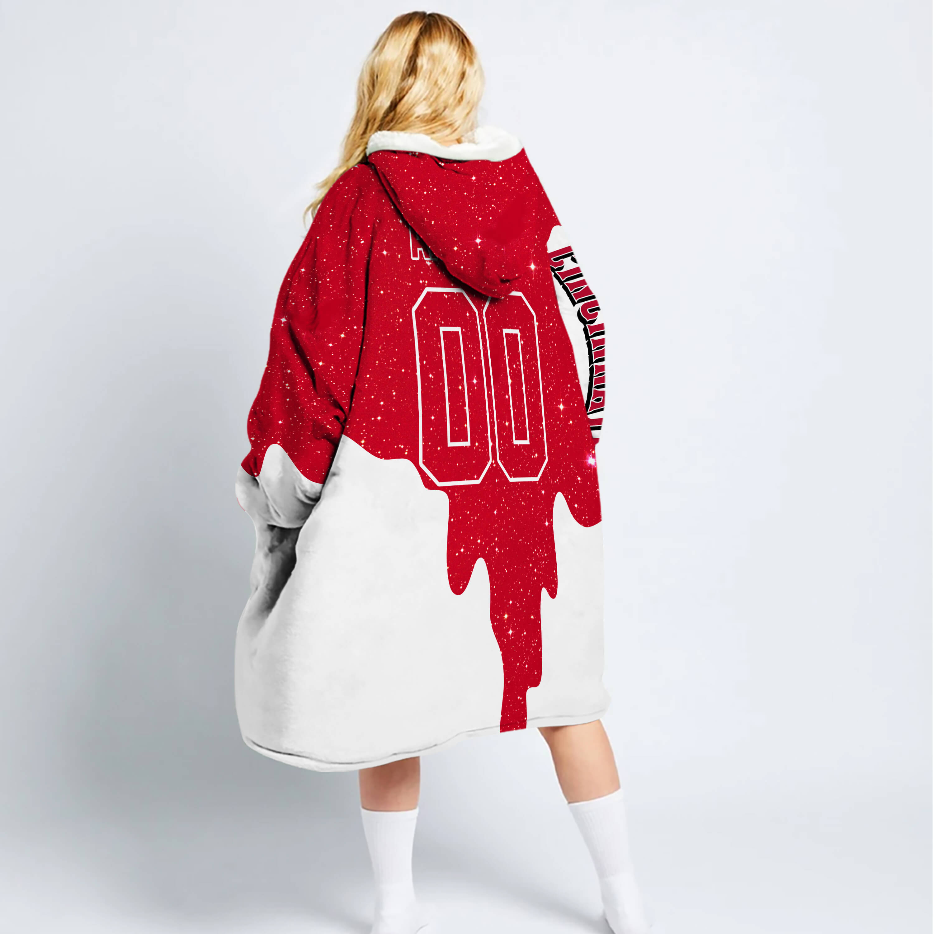 Limited Edition - Custom Name - Cincinnati Reds - Oodie Blanket - Image 2