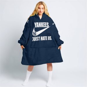 New York Yankees - Navy - Custom Name - Oodie Blanket